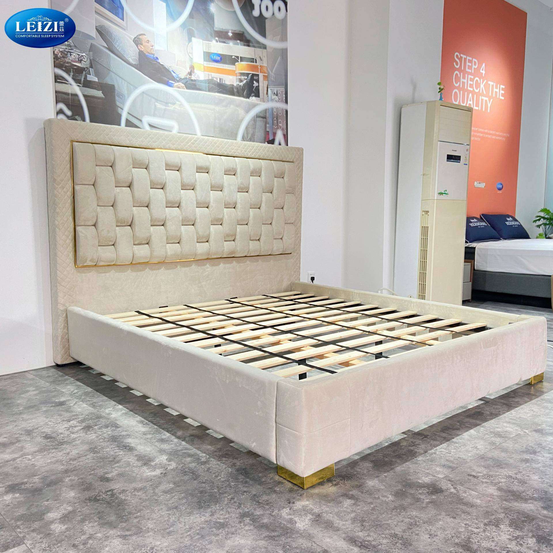 Luxury Custom Tufted Bed Frame Manufacturers | LZ-947