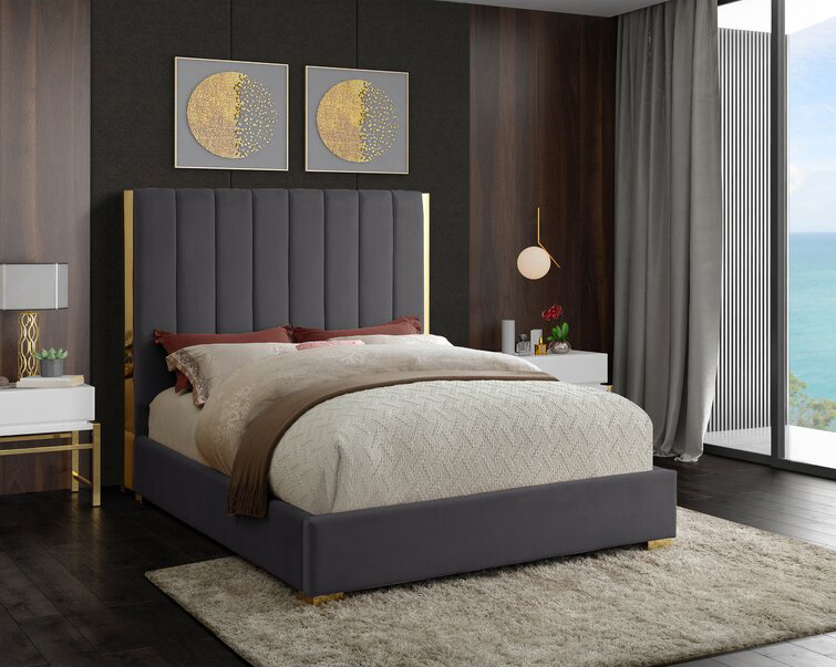 Custom Modern Upholstered Soft Velvet Bed 