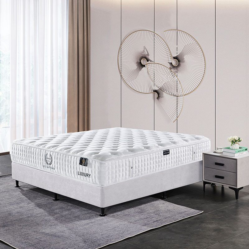 Classic White Hybrid Pocket Spring Mattress | Deluxe A