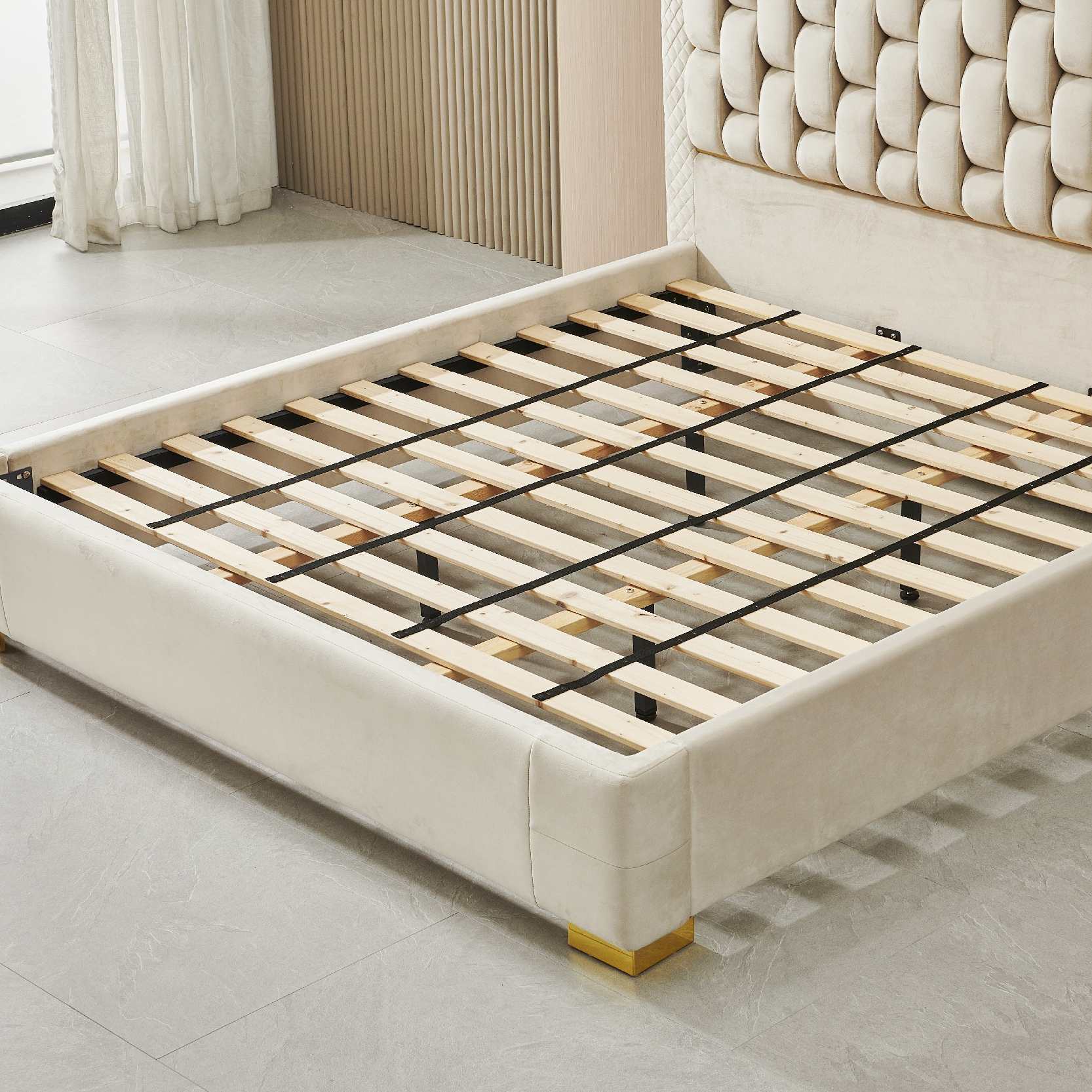 Luxury Custom Tufted Ottoman Bed Good Support | 947