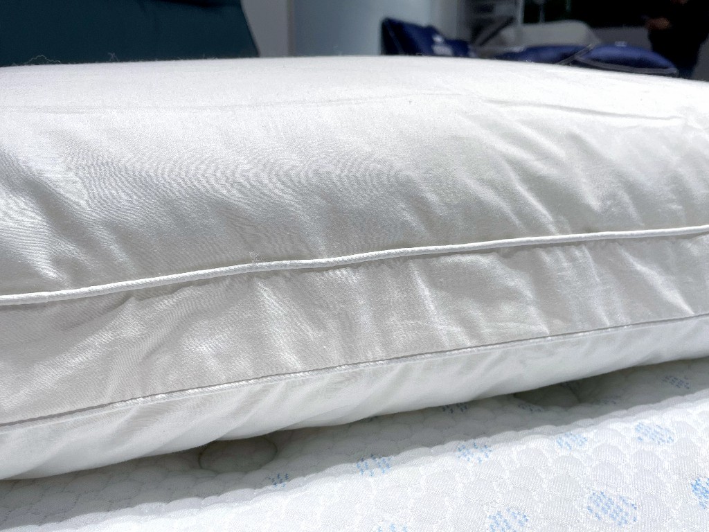 White Adjustable Hotel King Size Pillow | P01